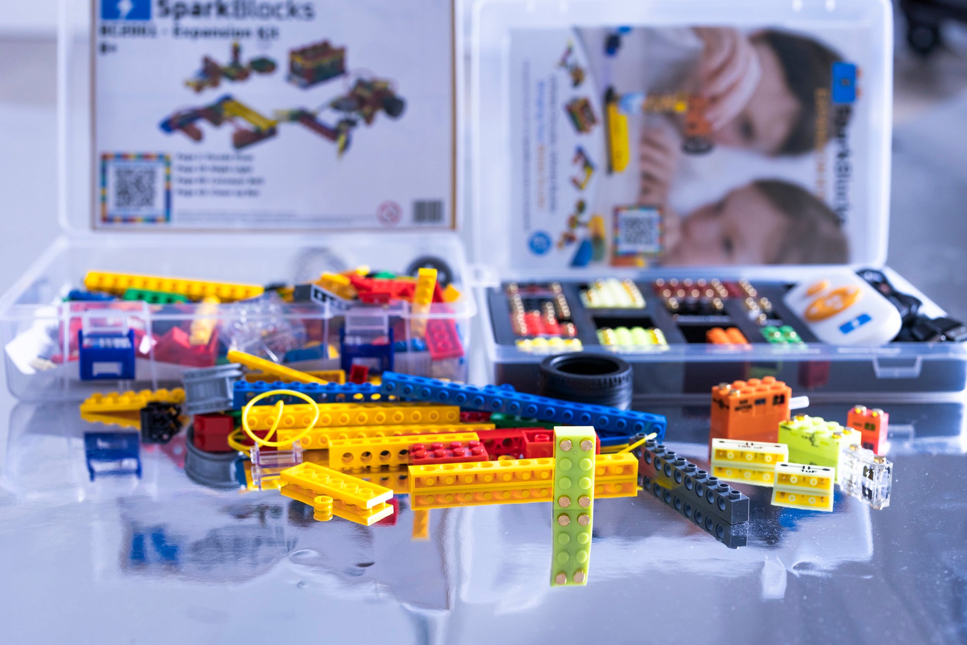 Educational building block set with instructions in a clear case