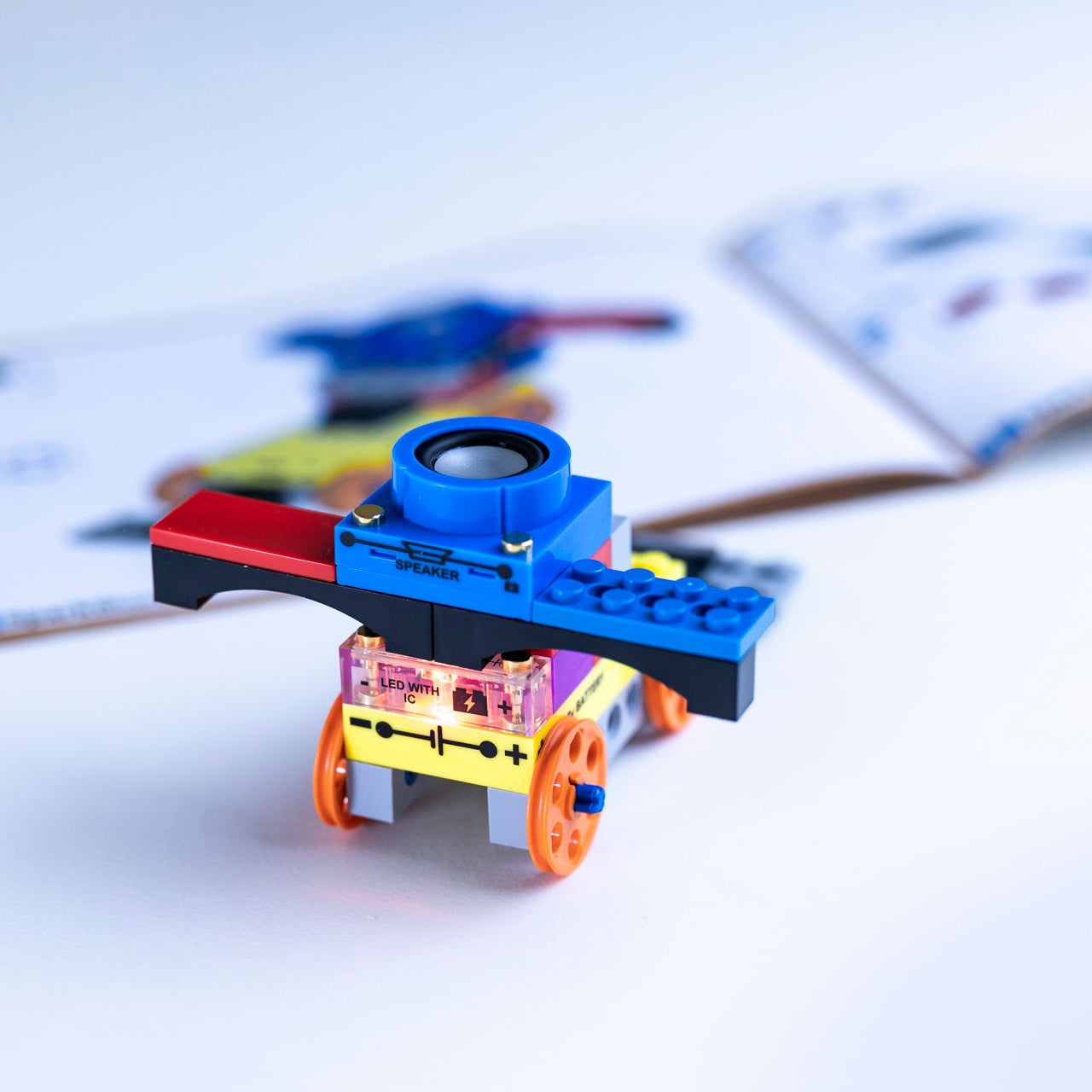 STEM circuit kits or Intro to circuits kits for kids featuring a small electronic kits model with light and sound components.